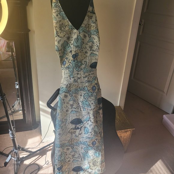 Dress/apron from Japanese - Picture 3 of 3